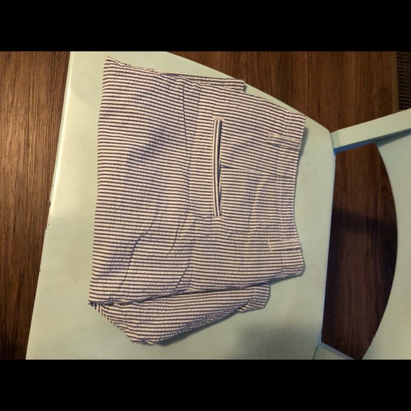 Seersucker shorts - Picture 6 of 7